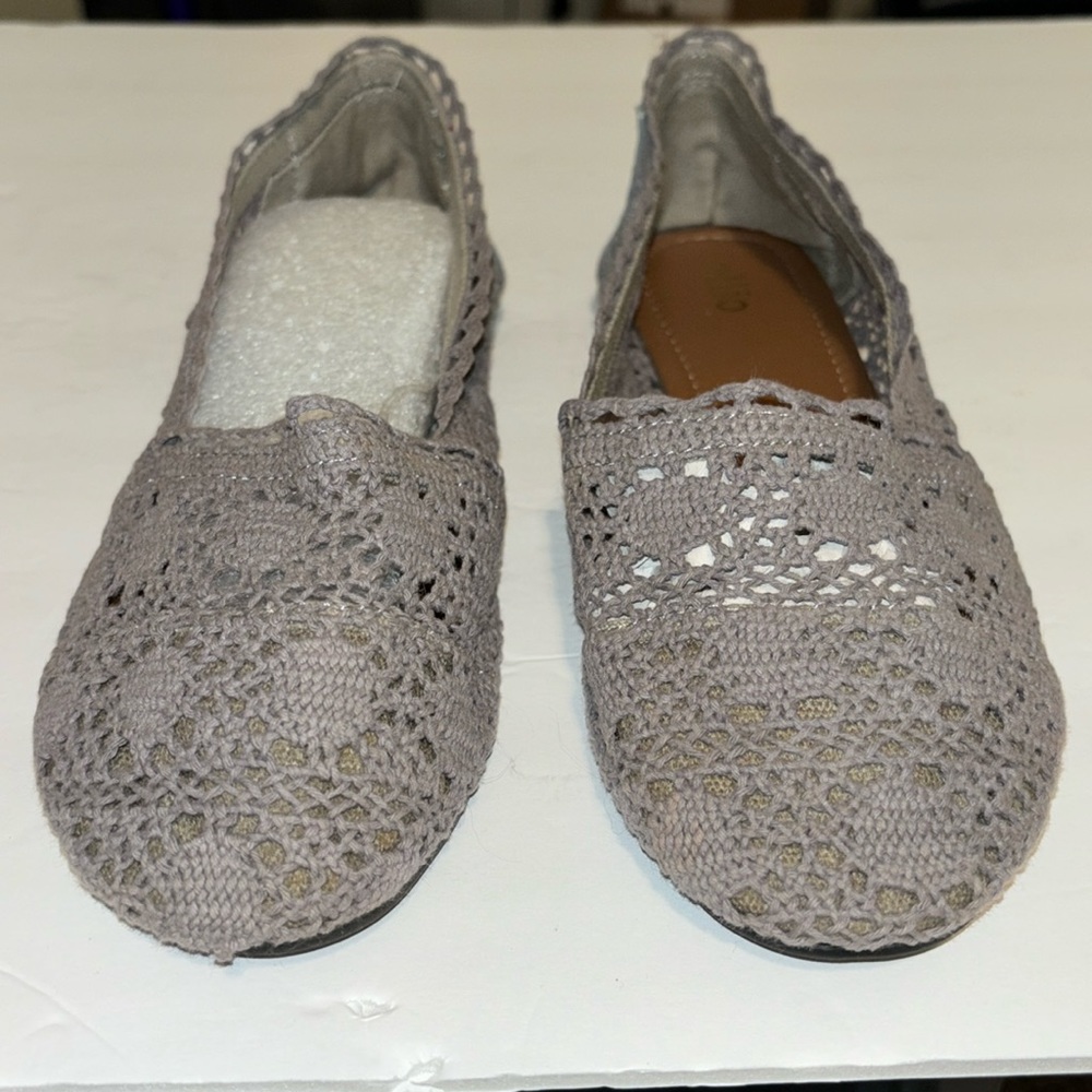 Gray flats